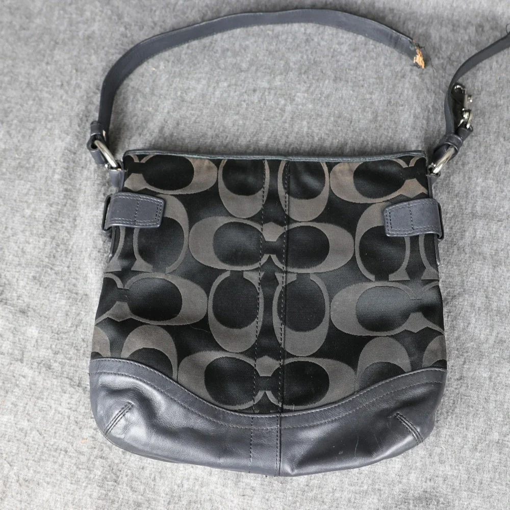 Coach Shoulder Bag Womens Medium Black Signature Avary Logo Chain Leather Zip